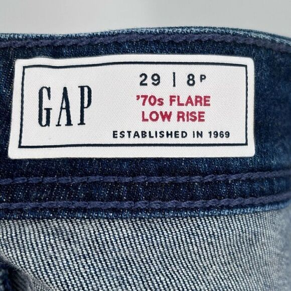 Gap Low Rise '70s Flare Jeans Size 29/8P NWT - Picture 3 of 11